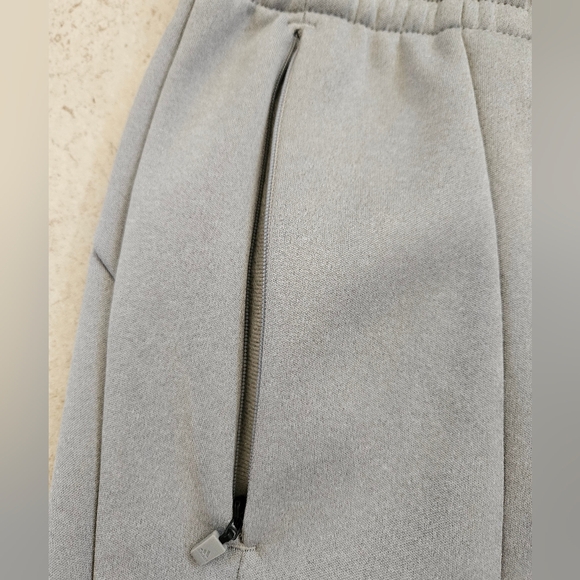 Adidas Jogger Sweat Pants - Picture 4 of 7